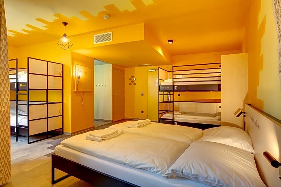 Фото Meininger Hotel Lyon Centre Berthelot