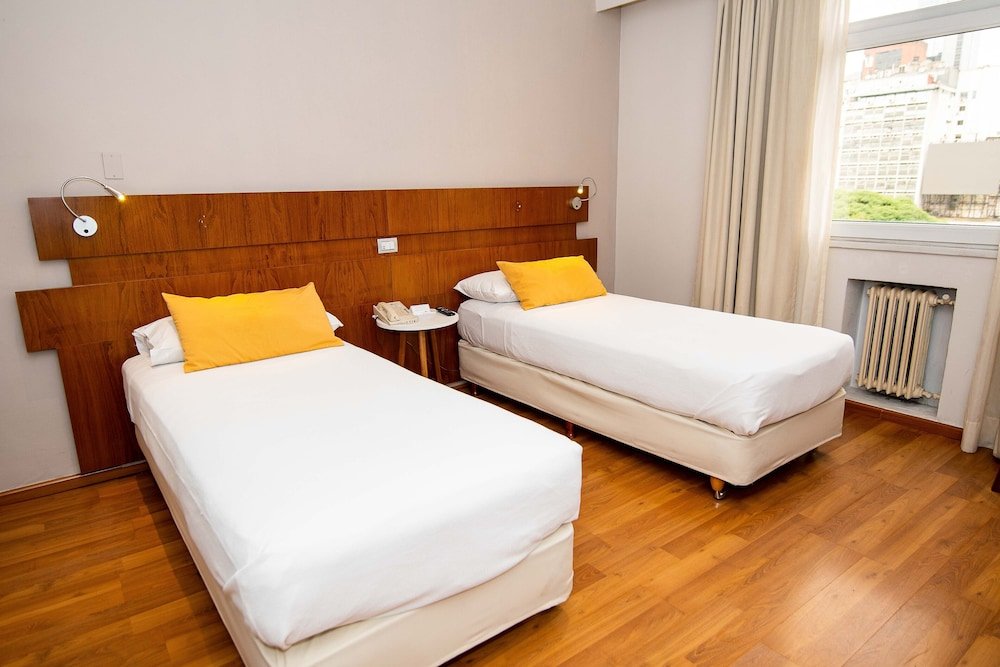 Фото Hotel Bristol