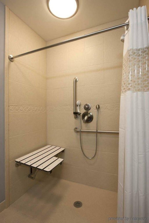 Фото Hampton Inn & Suites Shreveport/Bossier City Airline Dr, La