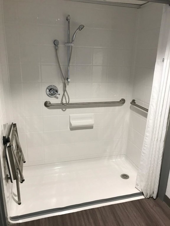 Фото 817 Hotel Days Inn by Wyndham Att Stadium/Texas Live