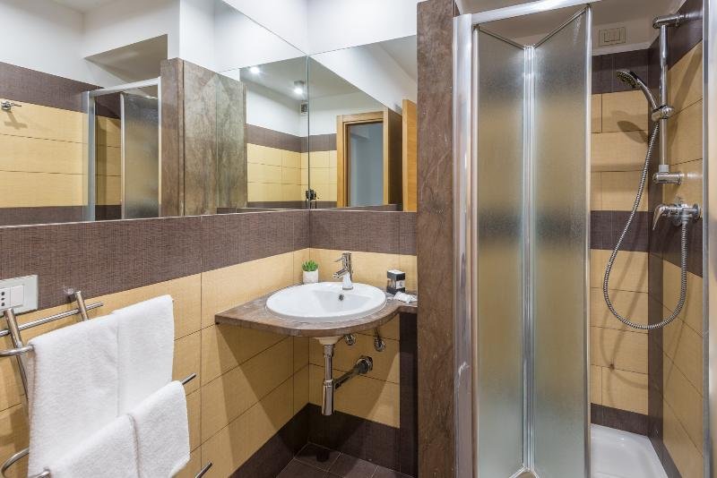 Фото Vittorio Veneto Hotel