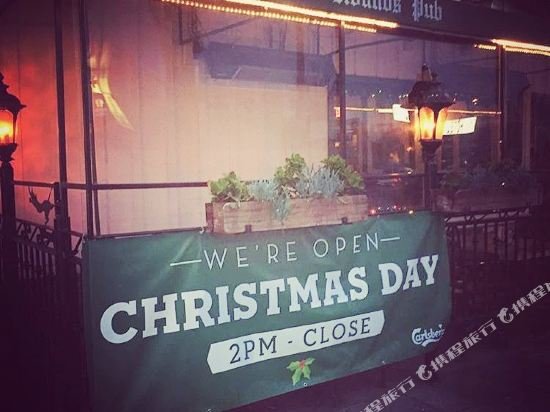 Фото The Fox and Hounds