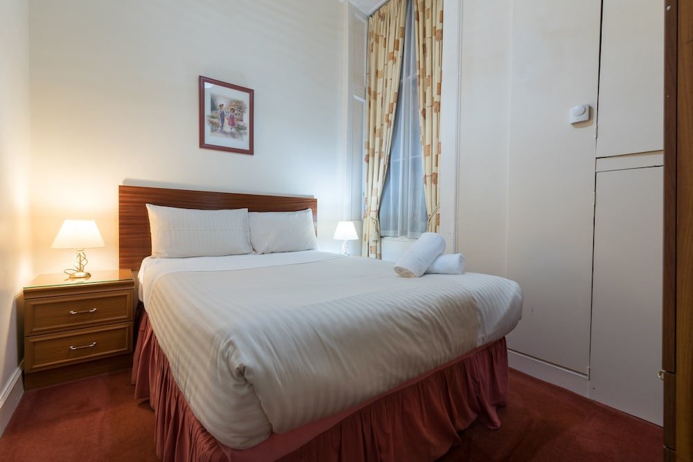 Фото Kelvin Hotel West End