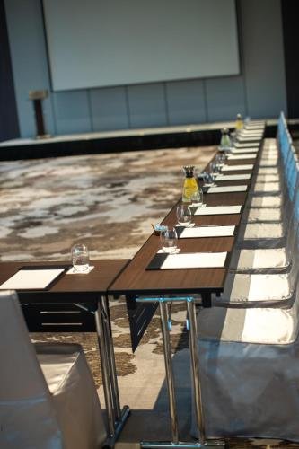 Фото Renaissance Taipei Shihlin Hotel