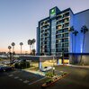 Holiday Inn Express And Suites Santa Ana - Orange County, an Ihg Hotel