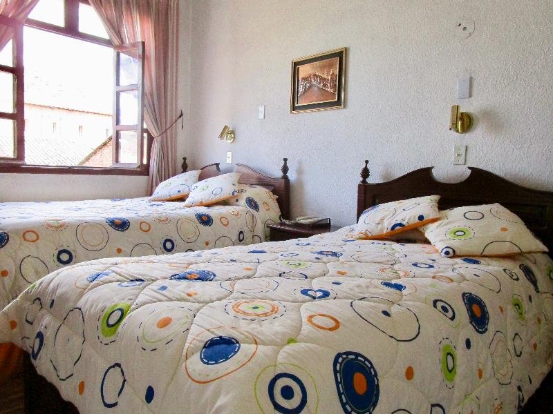 Фото Hotel Huasi Continental