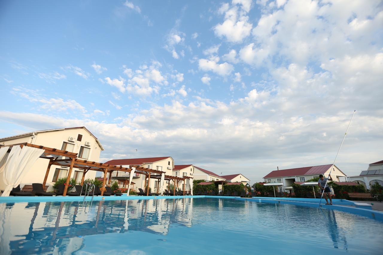 Фото Нарлен