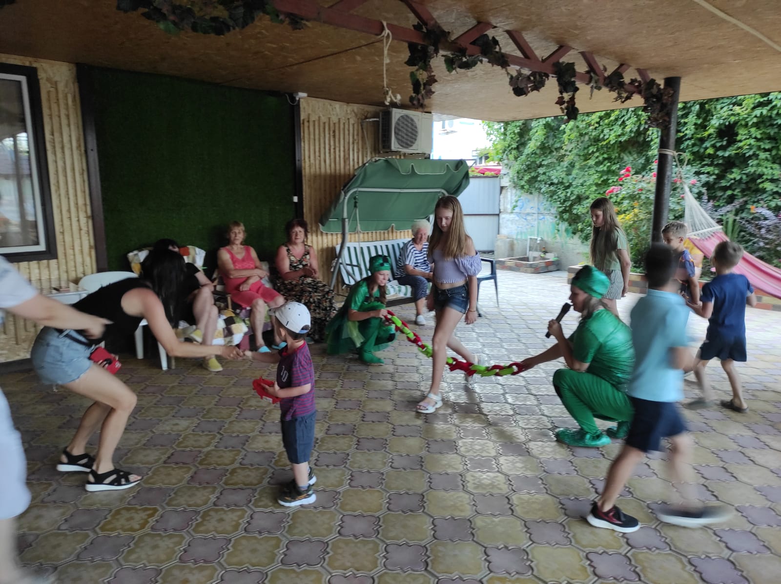 Фото Солнечный