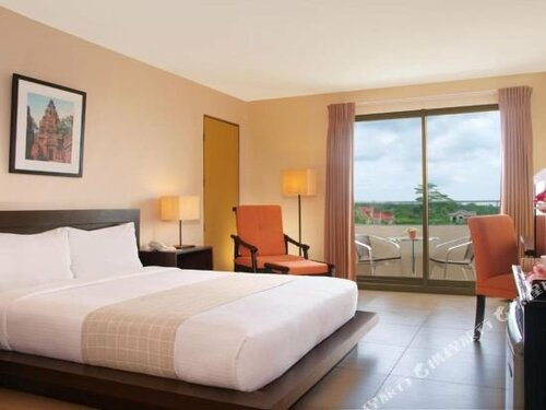 Внешний вид отеля Hotel Kimberly Tagaytay в Тагайтае, фото 3