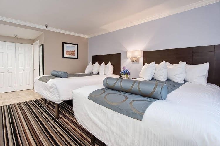 Фото Best Western Plus Diamond Valley Inn