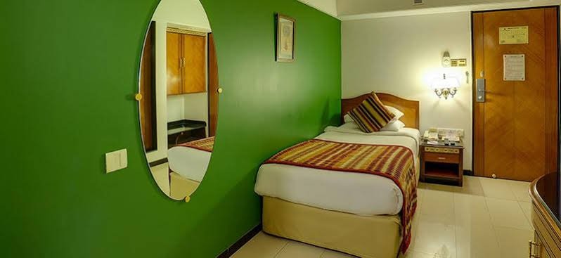 Фото Ramee Guestline Hotel Dadar