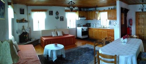 Фото Guesthouse Iro