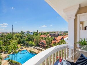 Гостиница Отель The Privilege Floor by Borei Angkor