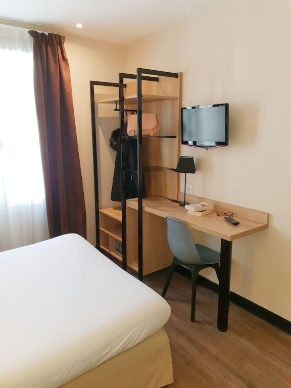 Фото Hotel Lilas Blanc