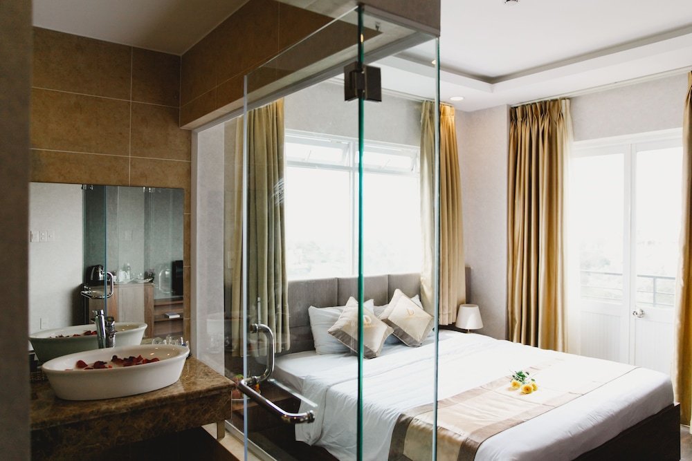 Фото Sandals Hotel