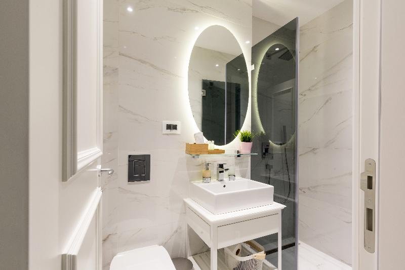 Фото Public House Hotel