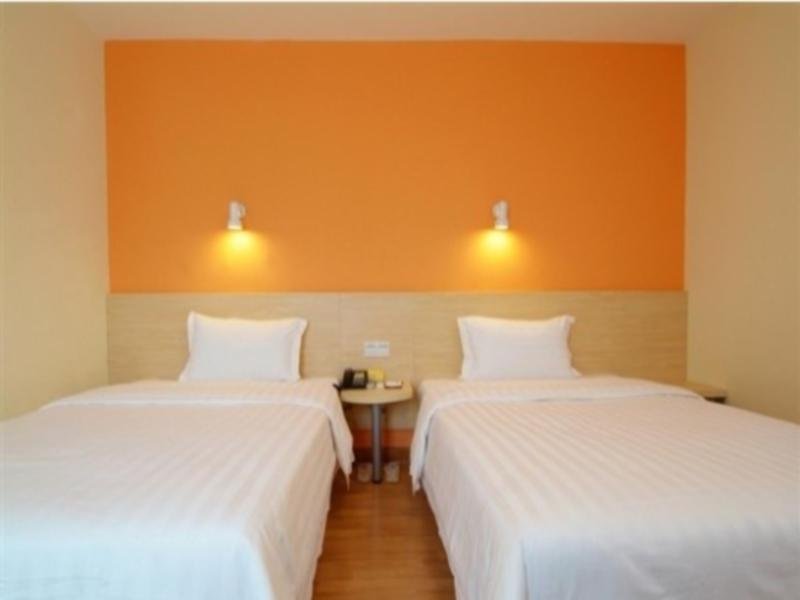 Фото 7 Days Inn Harbin Xinyang Road Branch