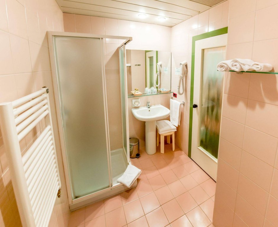 Фото Sky Pool Hotel Sole Garda