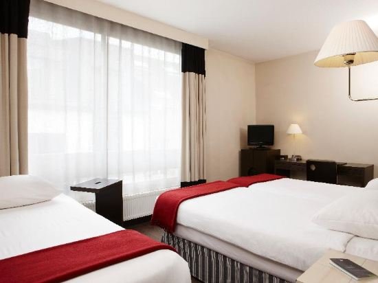 Фото Nh Brussels Stéphanie