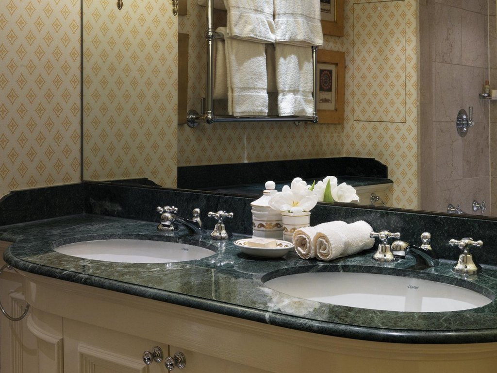 Фото Cheval Thorney Court