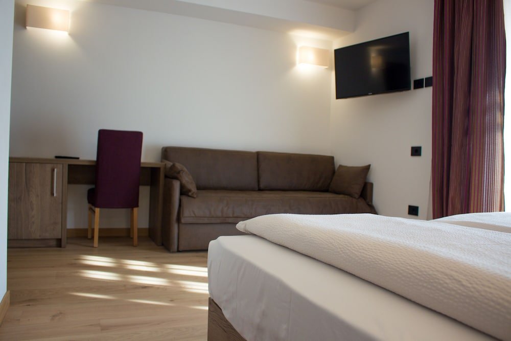 Фото Edelweiss Alpine Nature Hotel