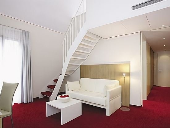 Фото Melvi Hotel Göppingen