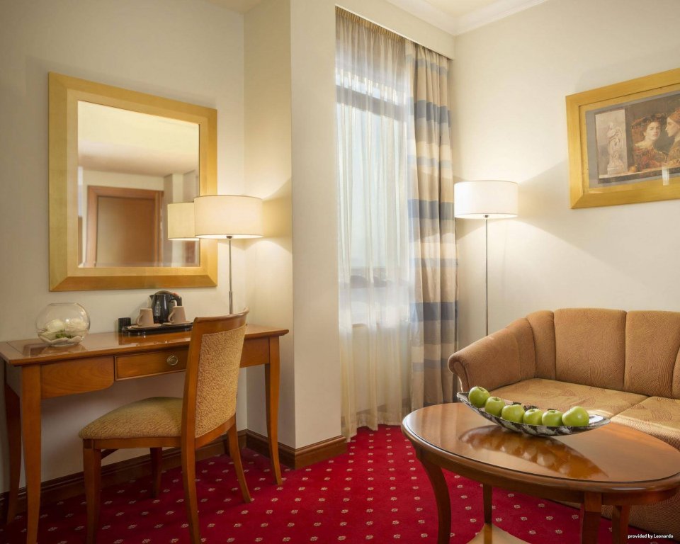 Фото Best Western Premier Hotel Astoria