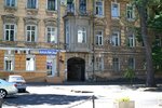 Garmoniya 888 (вулиця Пастера, 28) ، نزل