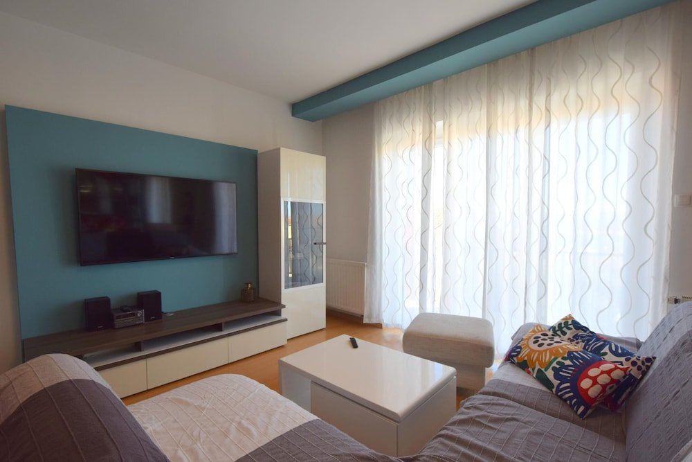 Фото Apartments Bogović