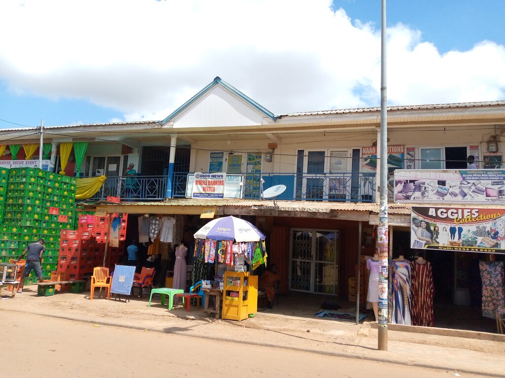 Bank CBG Atonsu, Kumasi, photo