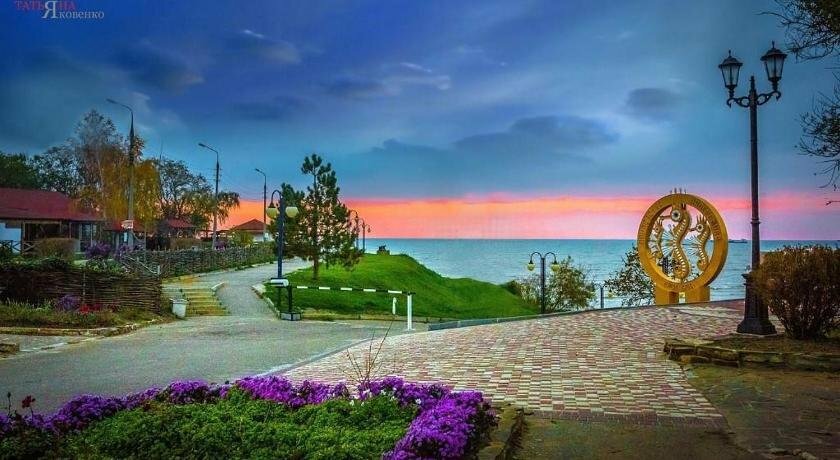 Жильё посуточно Дом под ключ, Ейск, фото