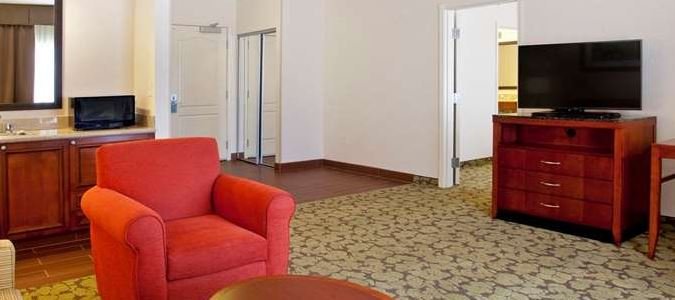 Фото Hilton Garden Inn Fort Collins