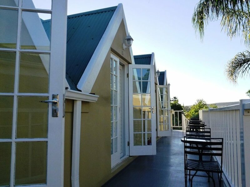 Гостиница @Yamkela Guest House