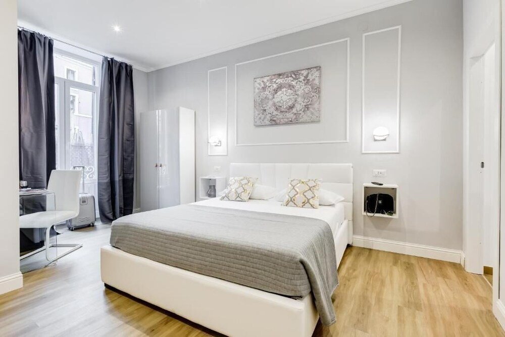 Фото Opera Private Suites