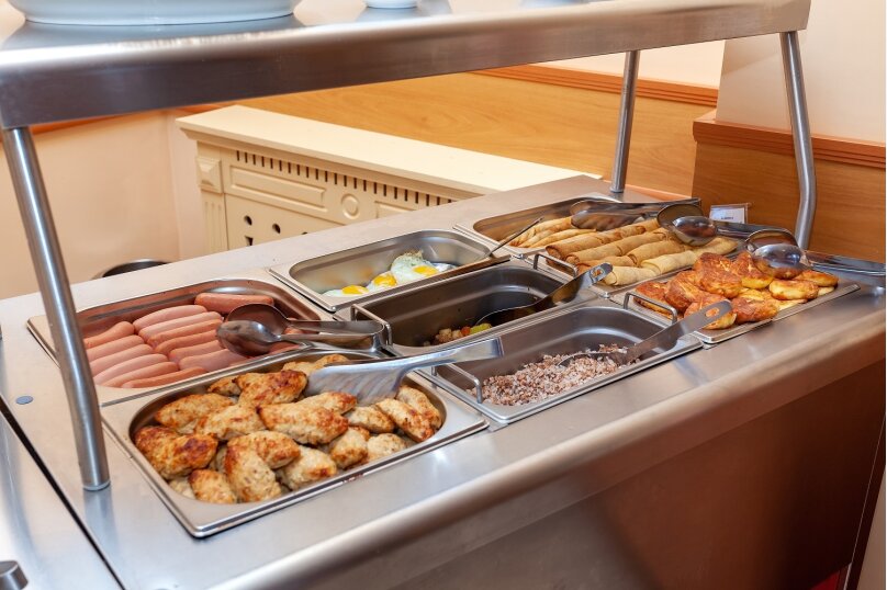 Фото Грейс Наири