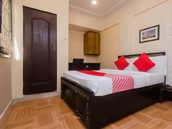 Фото Oyo 8373 Rigga Inn