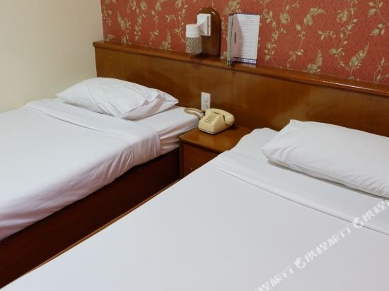 Фото Business Inn At Sukhumvit 11 by Hjz