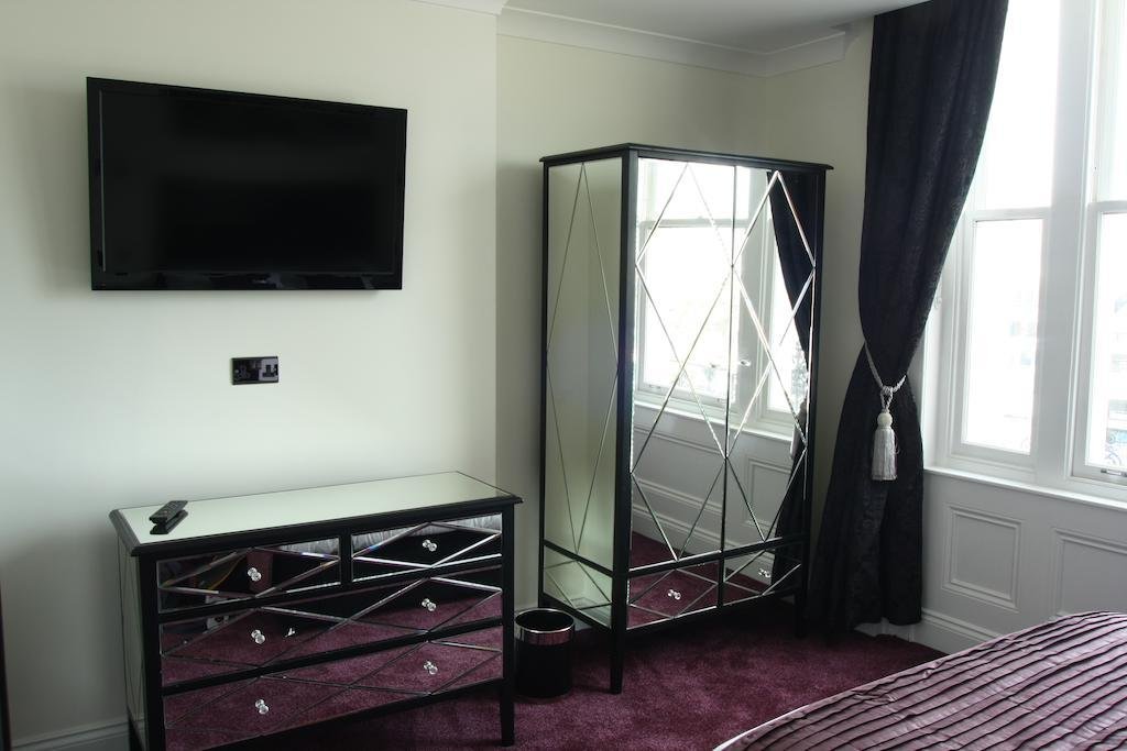 Фото Ship Leopard Boutique Hotel