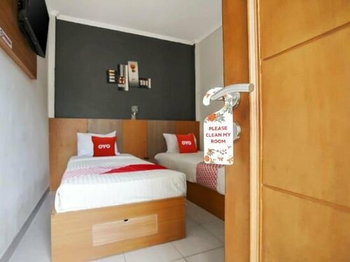 Гостиница Oyo 1266 Green Palm Kostel Syariah