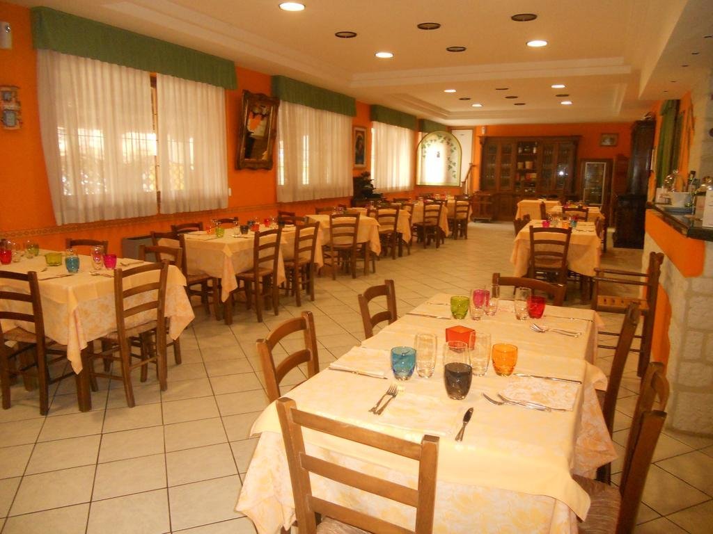 Фото Hotel Cascia Ristorante
