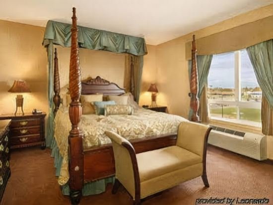 Фото Ramada by Wyndham Stettler