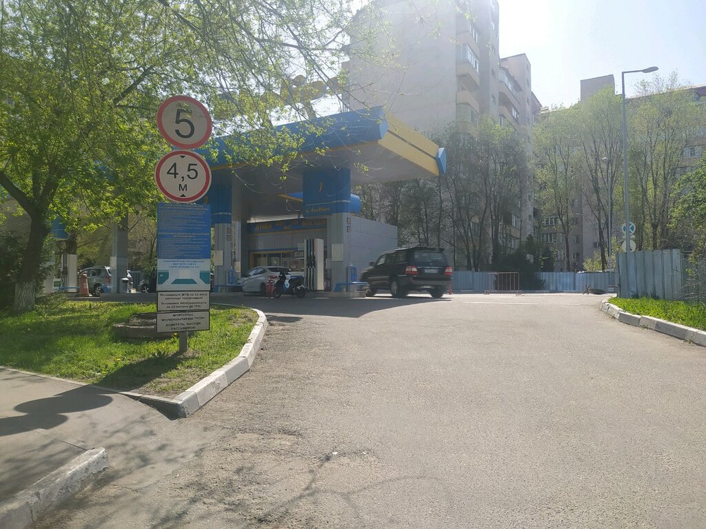 Gas station Helios, Almaty, photo