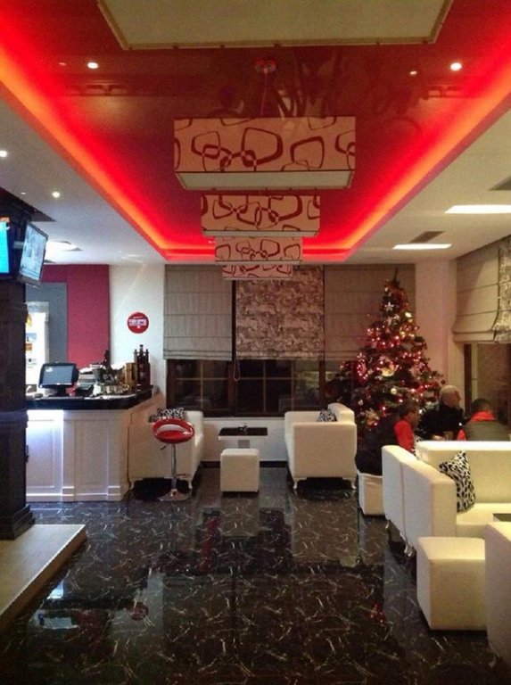 Фото Mustang hotel Tirana