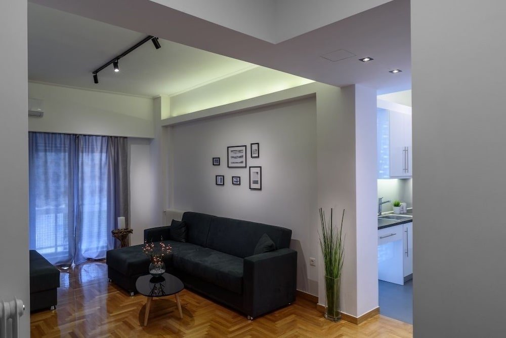 Фото Modern Design Apartment Near Acropolis 2