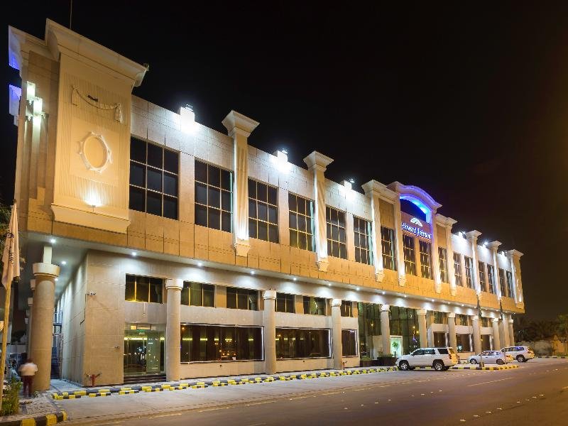 Фото Howard Johnson Hotel Dammam
