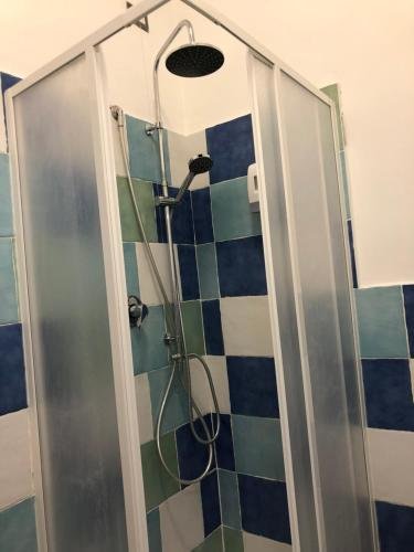 Фото Golden Mile Bed & Breakfast