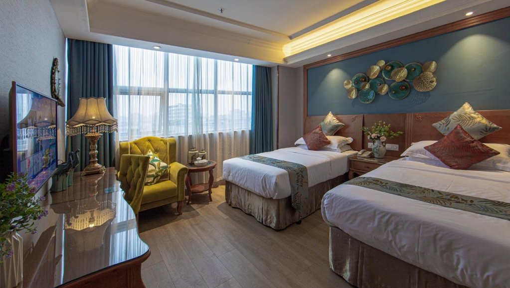 Фото Vienna 3 Best Hotel Chaozhou Ancient City Branch