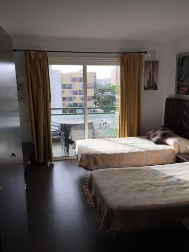 Фото Comodoro Apartments