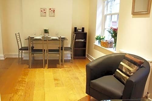 Фото Urban Stay Artillery Lane Apartments