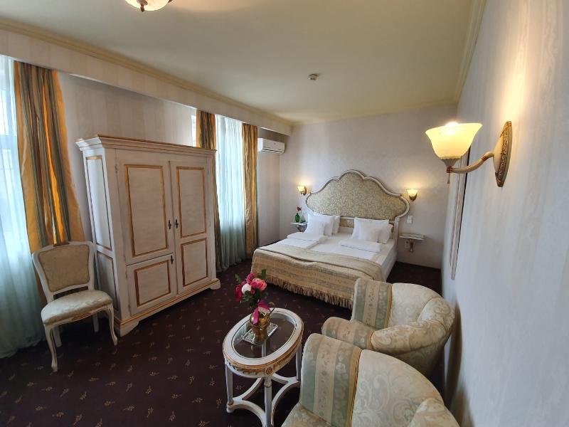 Фото Atrium Boutique Hotel Cluj City Center